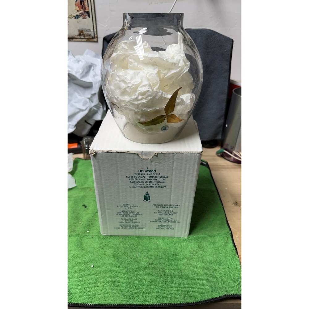 PartyLite Tuscany Lamp Glass HB4200G Hurricane Shade Globe‎ - Picture 5 of 12